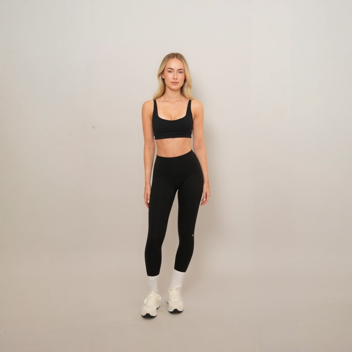 Aura Leggings – Black – Produktansicht 3
