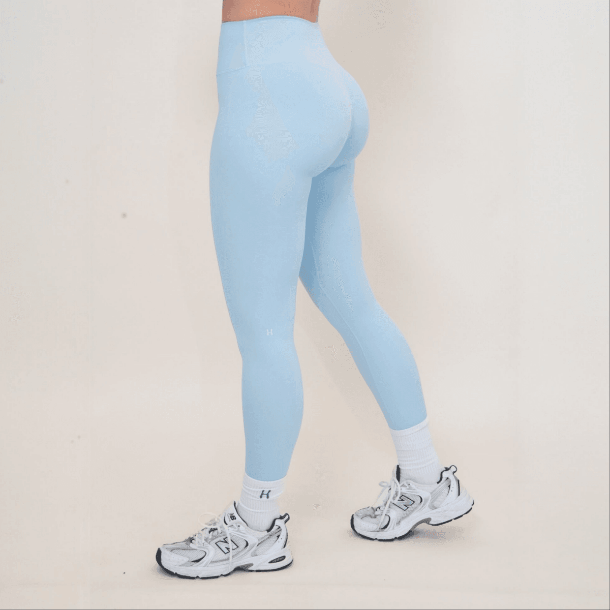 Aura Leggings – Powder Blue – Produktansicht 1