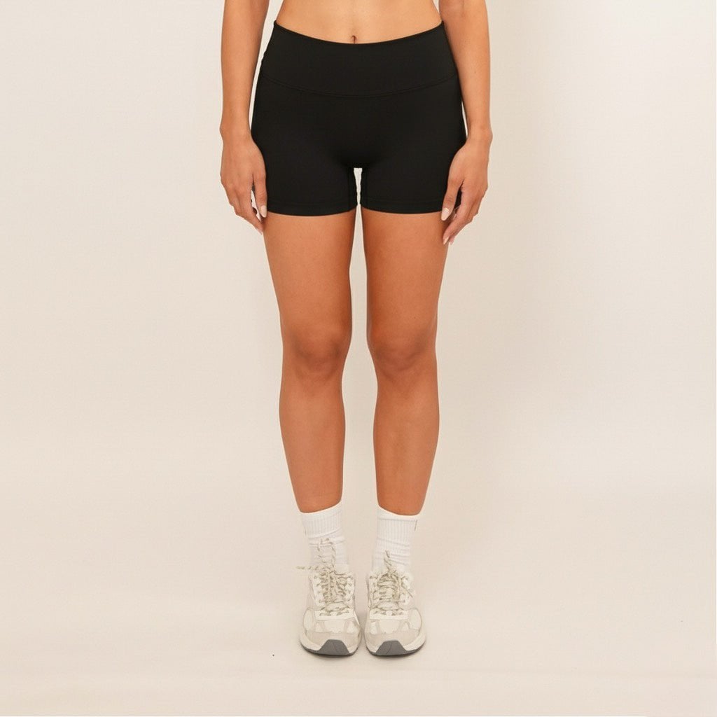 Aura Shorts – Black – Produktansicht 2