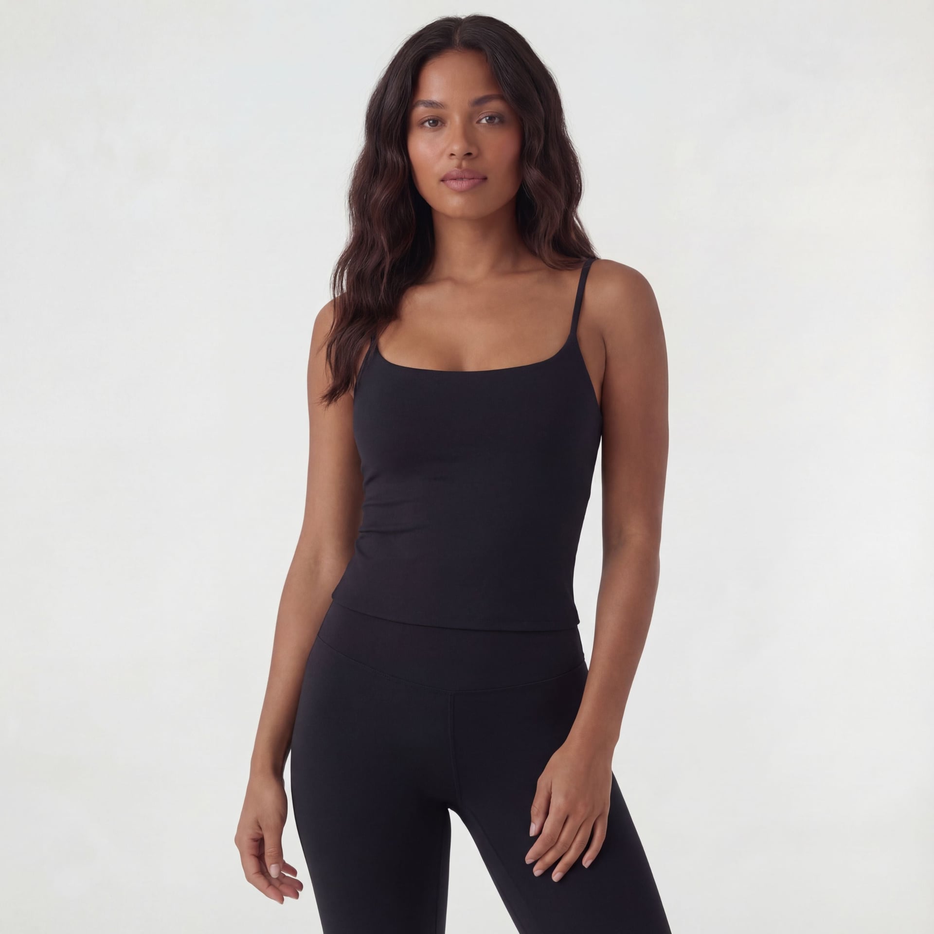 CLOUD° Tank Top mit integriertem BH – Black – Produktansicht 2